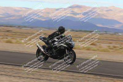 media/Sep-11-2022-SoCal Trackdays (Sun) [[81b7e951af]]/Back Straight Speed (850am)/